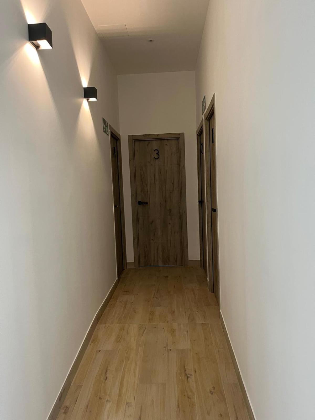 Garden House Madrid Hotel Luaran gambar