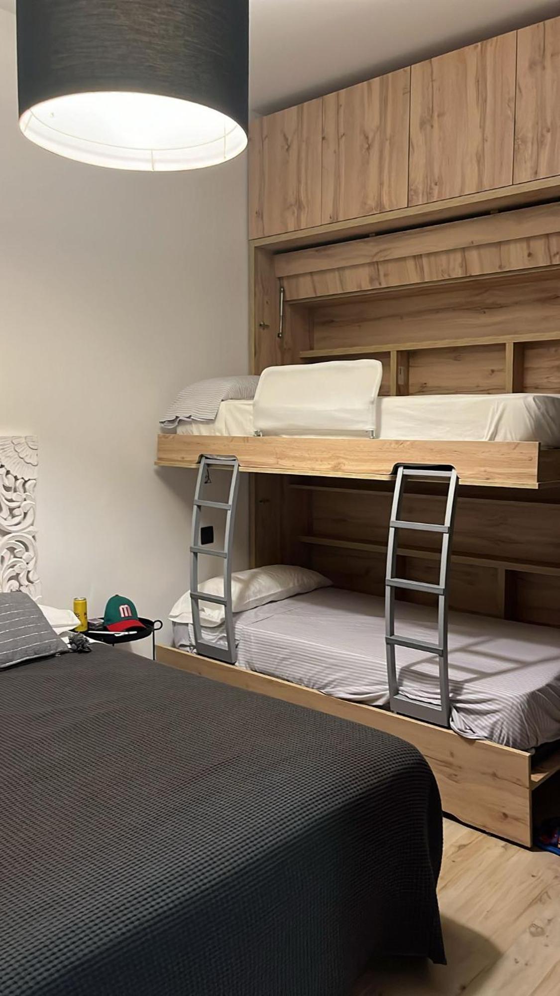 Garden House Madrid Hotel Luaran gambar